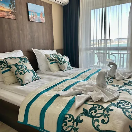 One Bedroom Private Paradiso B 501 * Neszebar