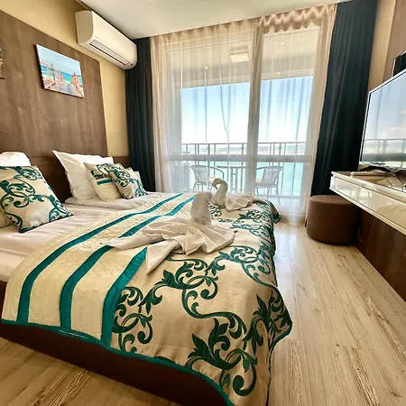 アパート One Bedroom Private Paradiso B 501 ネセバル
